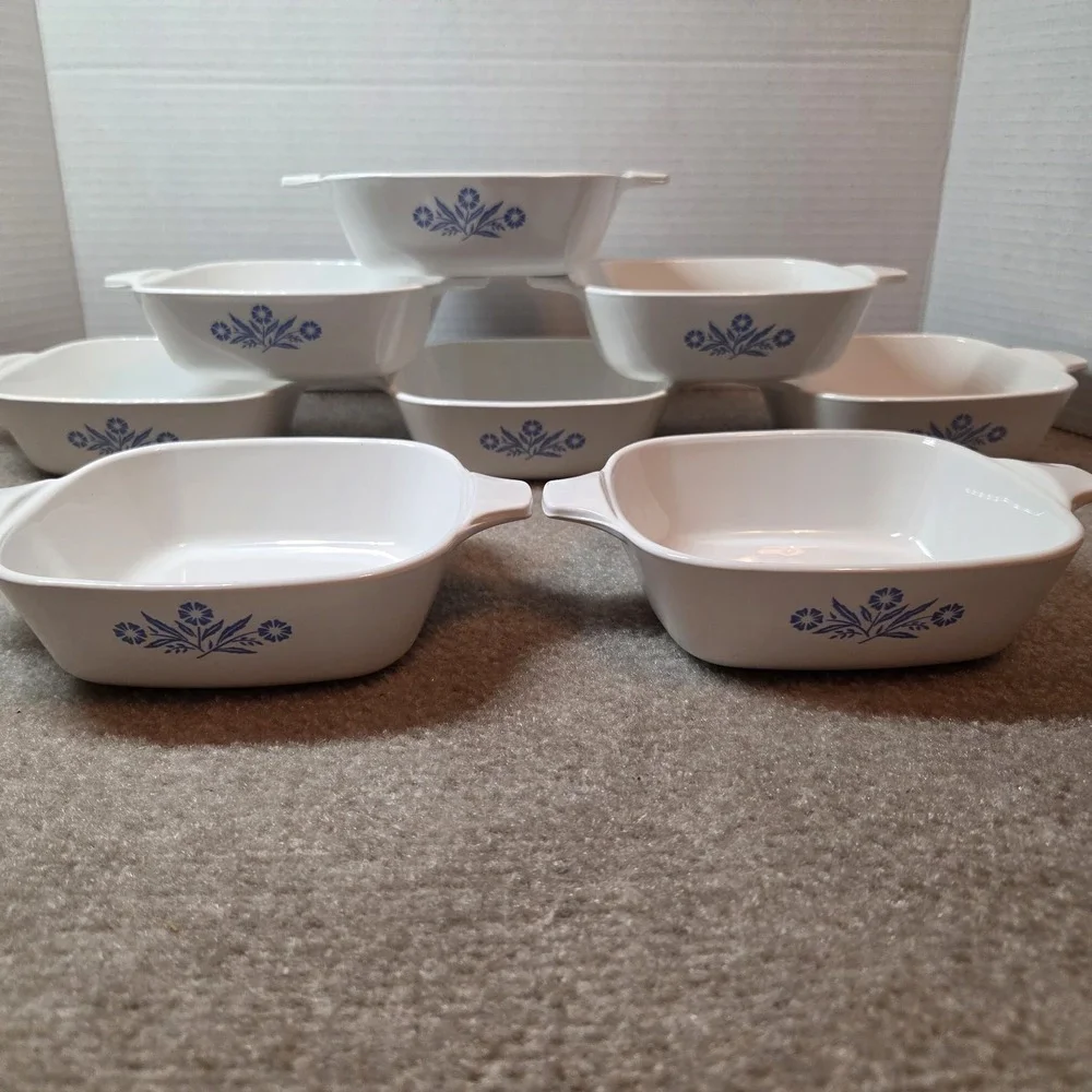Corning Ware Petite Blue Cornflower 12oz Casserole Dish P-41-B Set Of 8 W/ Lids